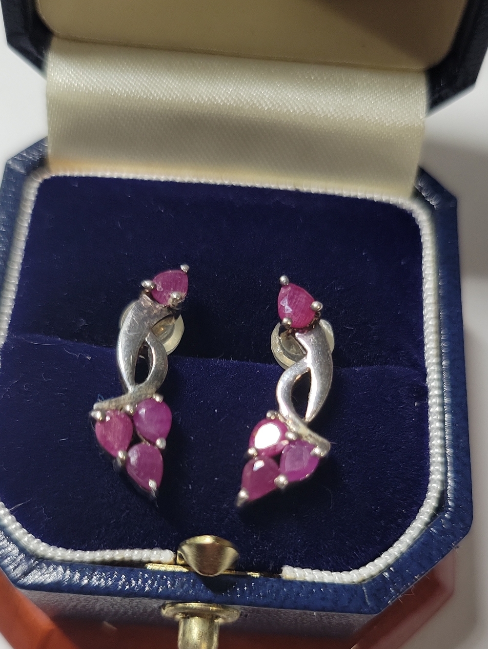 Vintage Silver Twist Earrings with Pink Gemstones